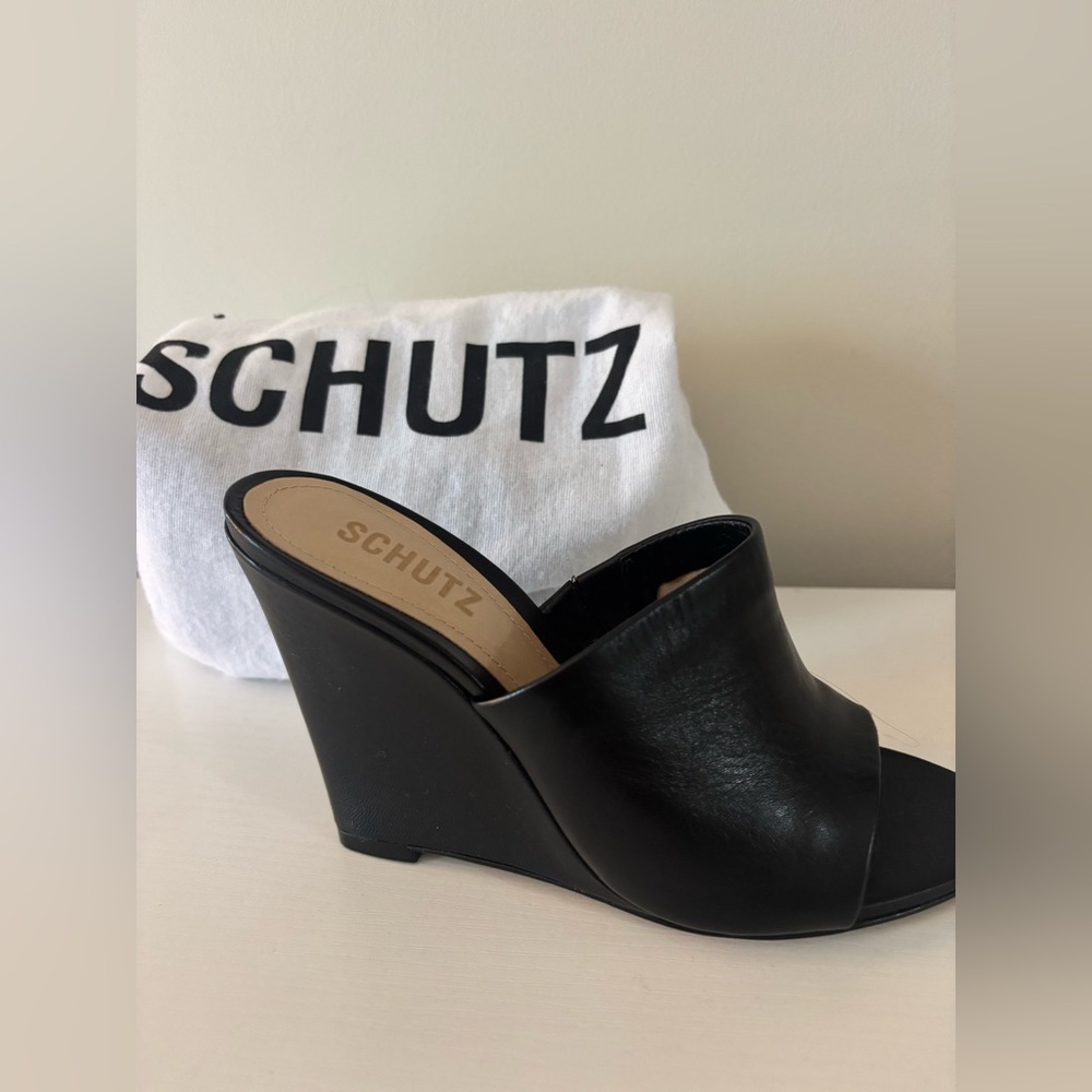 SCHUTZ Black Leather Wedge Mules